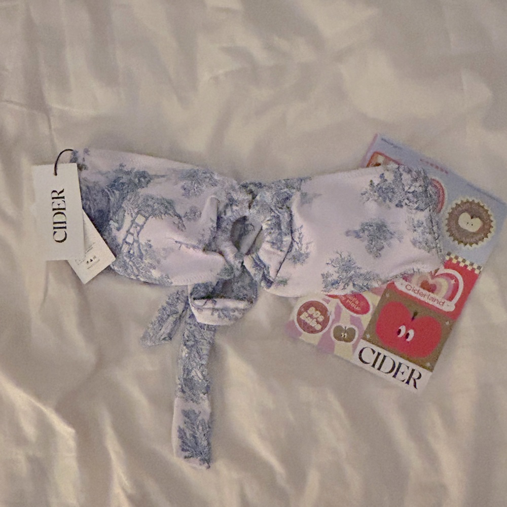 Cider NWT strapless bikini S